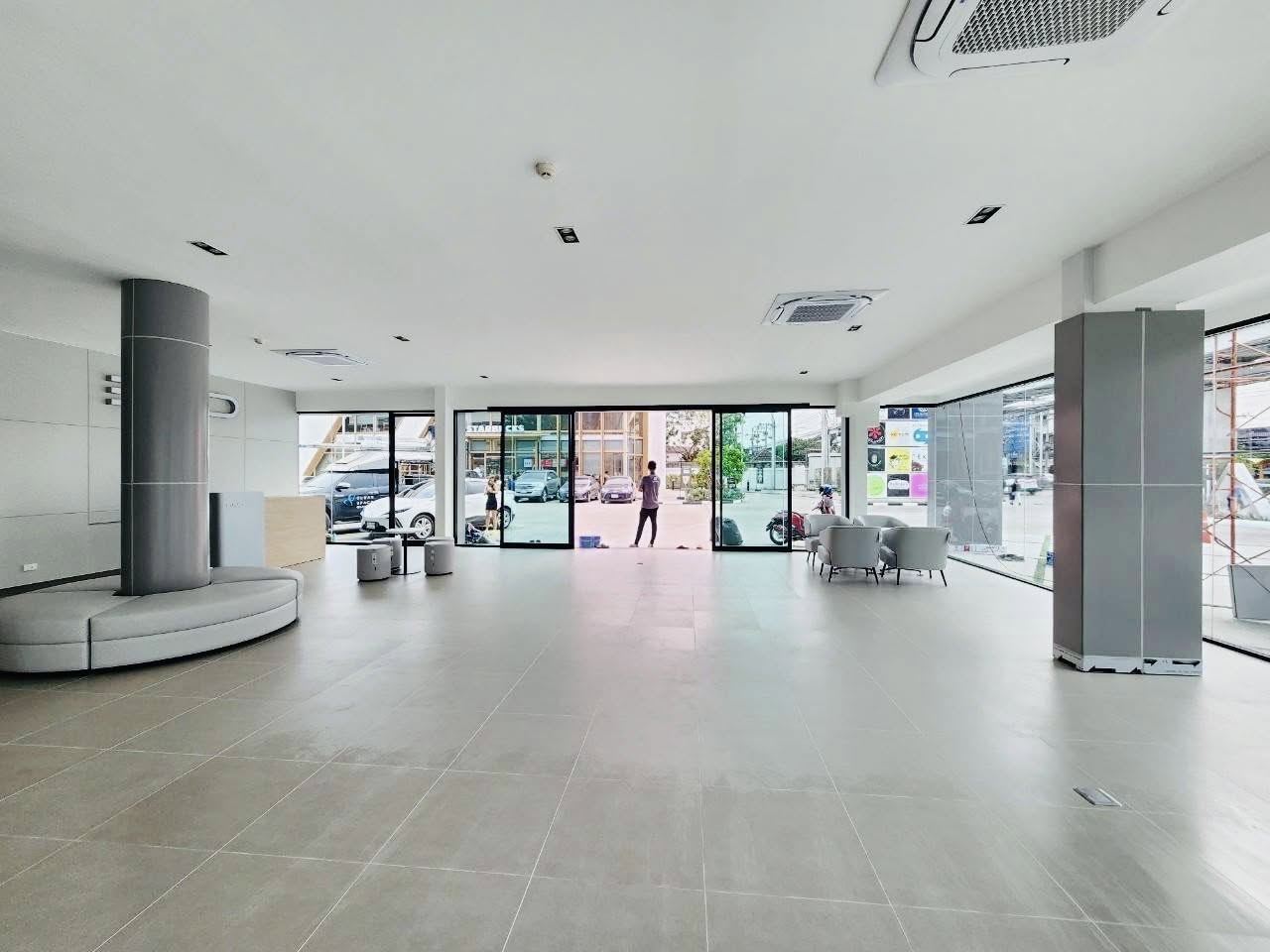 BYD Showroom
