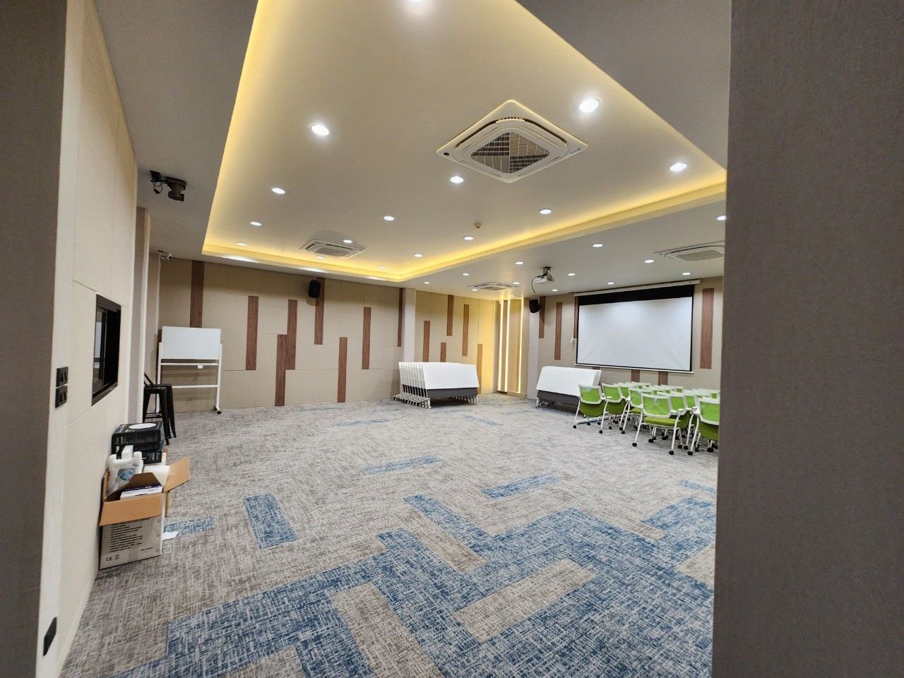 Asoke Tower · อโศก