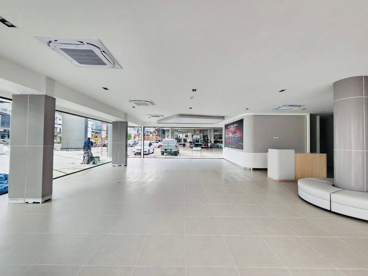 BYD Showroom